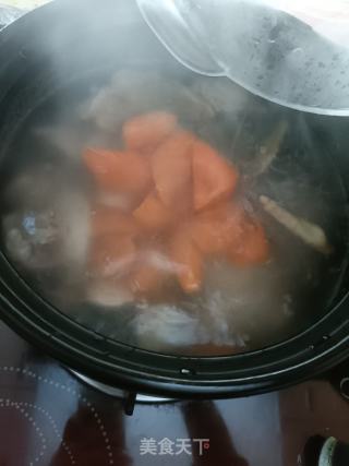 山药骨头汤的做法步骤：7