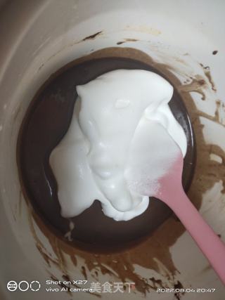 梅花鹿蛋糕卷的做法步骤：9