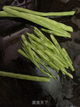 四季豆炒牛肉的做法步骤：3
