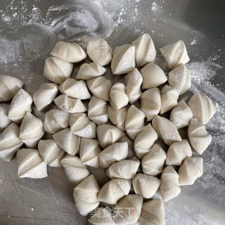 茴香鸡蛋水饺的做法步骤：6