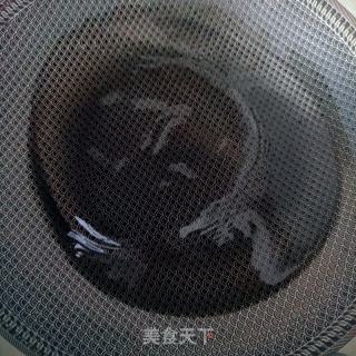 午餐肉拌西兰花侧芽的做法步骤：5