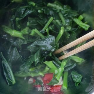 午餐肉拌西兰花侧芽的做法步骤：11