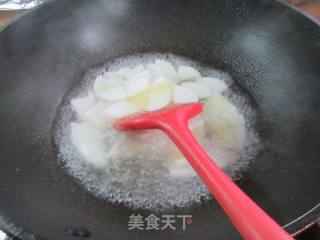 油面筋炒萝卜的做法步骤：5