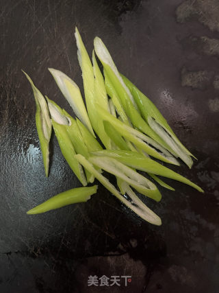 白菜炖豆腐的做法步骤：3
