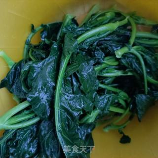 木耳西兰花侧芽包的做法步骤：5
