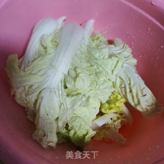 白菜烧豆腐的做法步骤：1