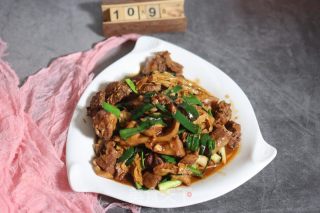 腐竹红烧鸭肉的做法步骤：13