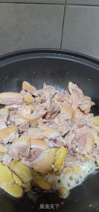 姜母鸭的做法步骤：9