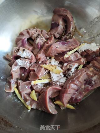 黑椒蒸腰花的做法步骤：4