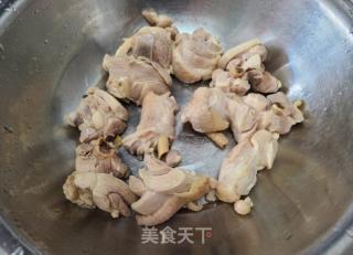 鹿茸菇鸡肉烩面的做法步骤：3