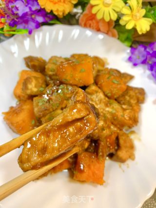芋香南瓜炆排骨的做法步骤：7