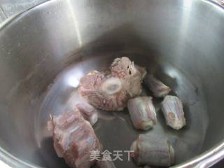 红烧牛尾的做法步骤：2