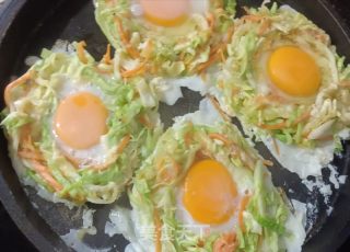 蔬菜鸡蛋饼的做法步骤：6