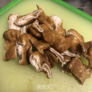 家庭版炒肝的做法步骤：1