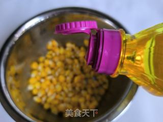 青花椒盐玉米粒的做法步骤：4