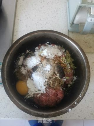 红烧狮子头的做法步骤：7