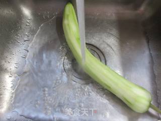 魔芋结夜开花肉骨汤的做法步骤：2