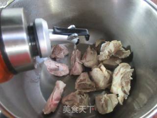 魔芋结夜开花肉骨汤的做法步骤：5