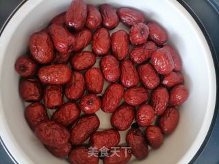 红枣夹核桃的做法步骤：2