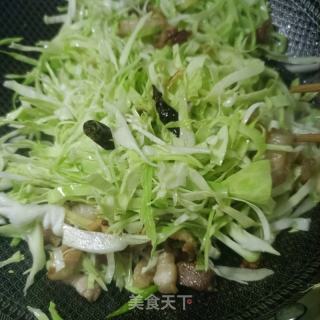 干辣椒炒莲花白的做法步骤：11