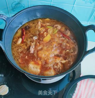 炖鸡块贴玉米面饼子的做法步骤：10