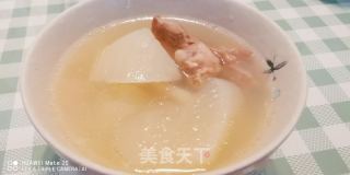 白萝卜排骨汤的做法
