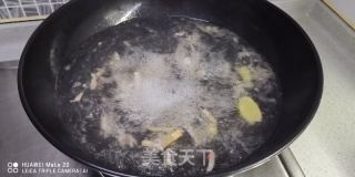 白萝卜排骨汤的做法步骤：5
