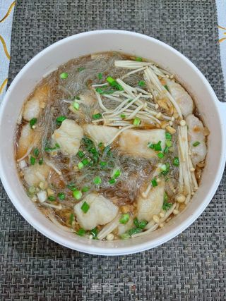 蒜蓉粉丝巴沙鱼的做法步骤：12