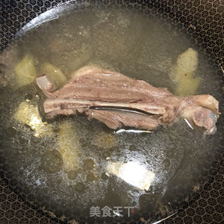 骨汤米粉的做法步骤：6