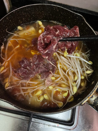番茄豆腐牛肉汤的做法步骤：12