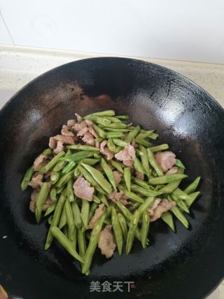 豆角焖面的做法步骤：5