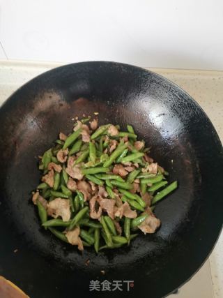 豆角焖面的做法步骤：6