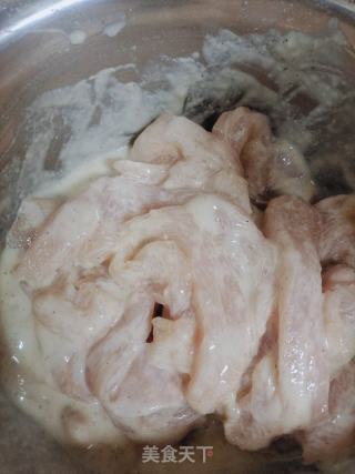 香酥鸡柳的做法步骤：4