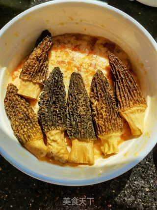 羊肚菌肉末汤的做法步骤：3