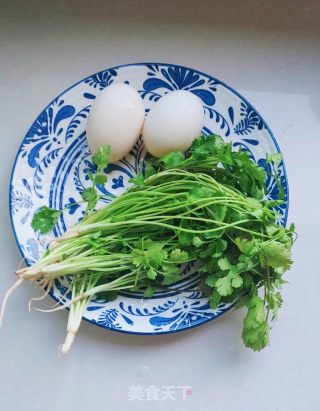 鹅蛋炒香菜的做法步骤：1