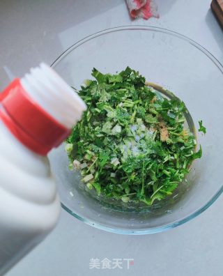 鹅蛋炒香菜的做法步骤：3
