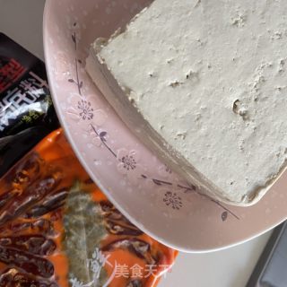 香辣白菜炖豆腐的做法步骤：2