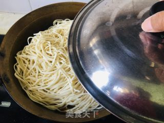 排骨焖面的做法步骤：16
