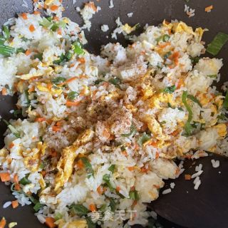 蛋炒饭的做法步骤：9