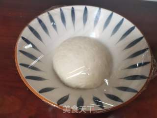 培根香芹蒜香面包的做法步骤：1
