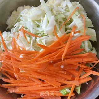 包菜炒鸡胸肉的做法步骤：5