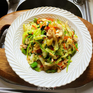 包菜炒鸡胸肉的做法步骤：12