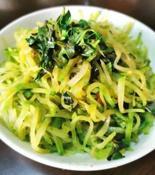 九层塔炒青萝卜的做法