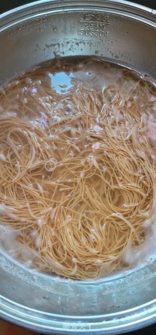 肉末榨菜面线糊的做法步骤：4