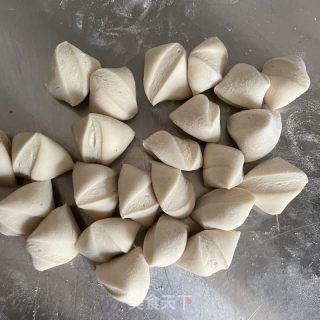 酸汤茴香饺子的做法步骤：4