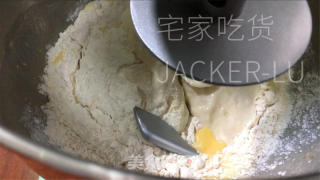 汤种吐司，膨胀拉丝到没朋友，又香又软，好吃到爆。的做法步骤：4