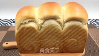 汤种吐司，膨胀拉丝到没朋友，又香又软，好吃到爆。的做法步骤：19