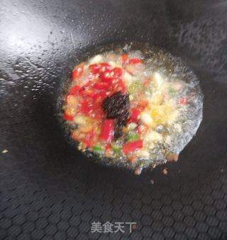 爆炒鱿鱼须的做法步骤：5