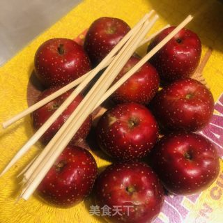 冰糖葫芦的做法步骤：1