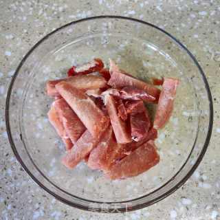 小酥肉的做法步骤：2
